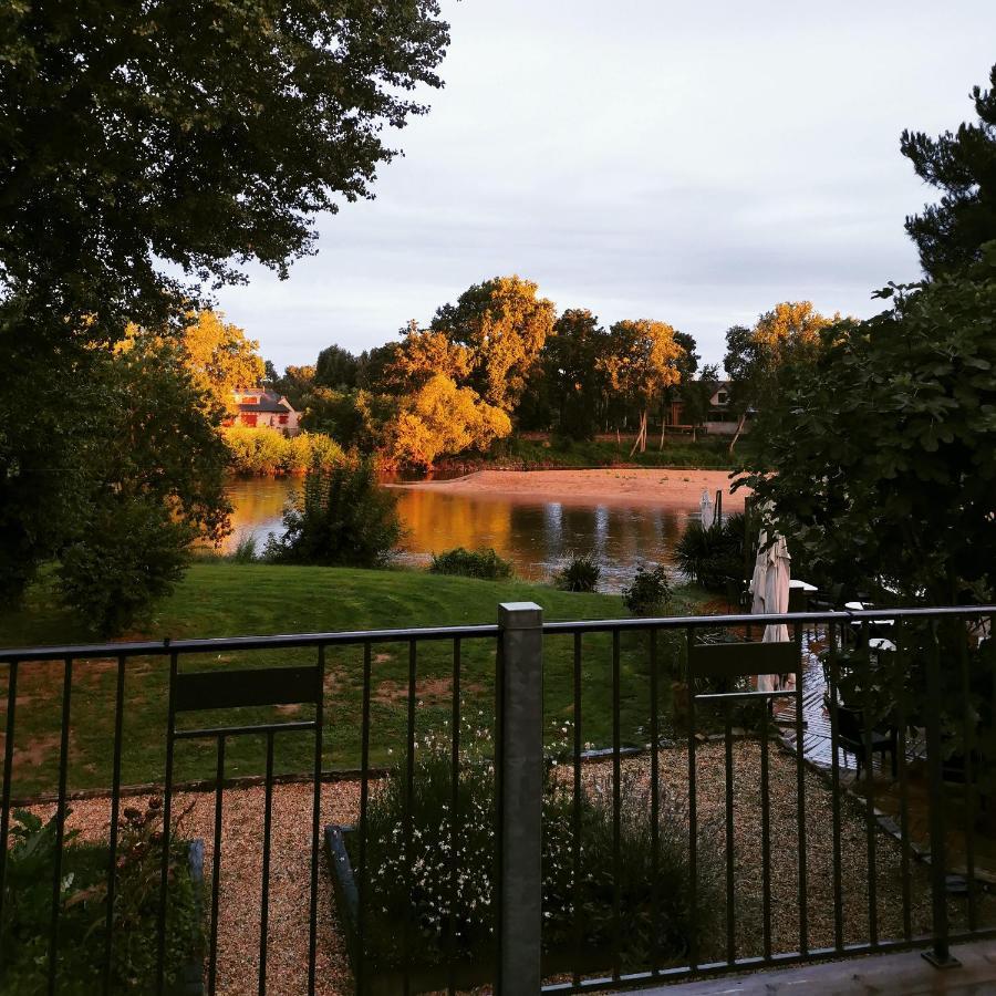 Hotel Restaurant Le Bosquet Les Ponts de Ce Bagian luar foto